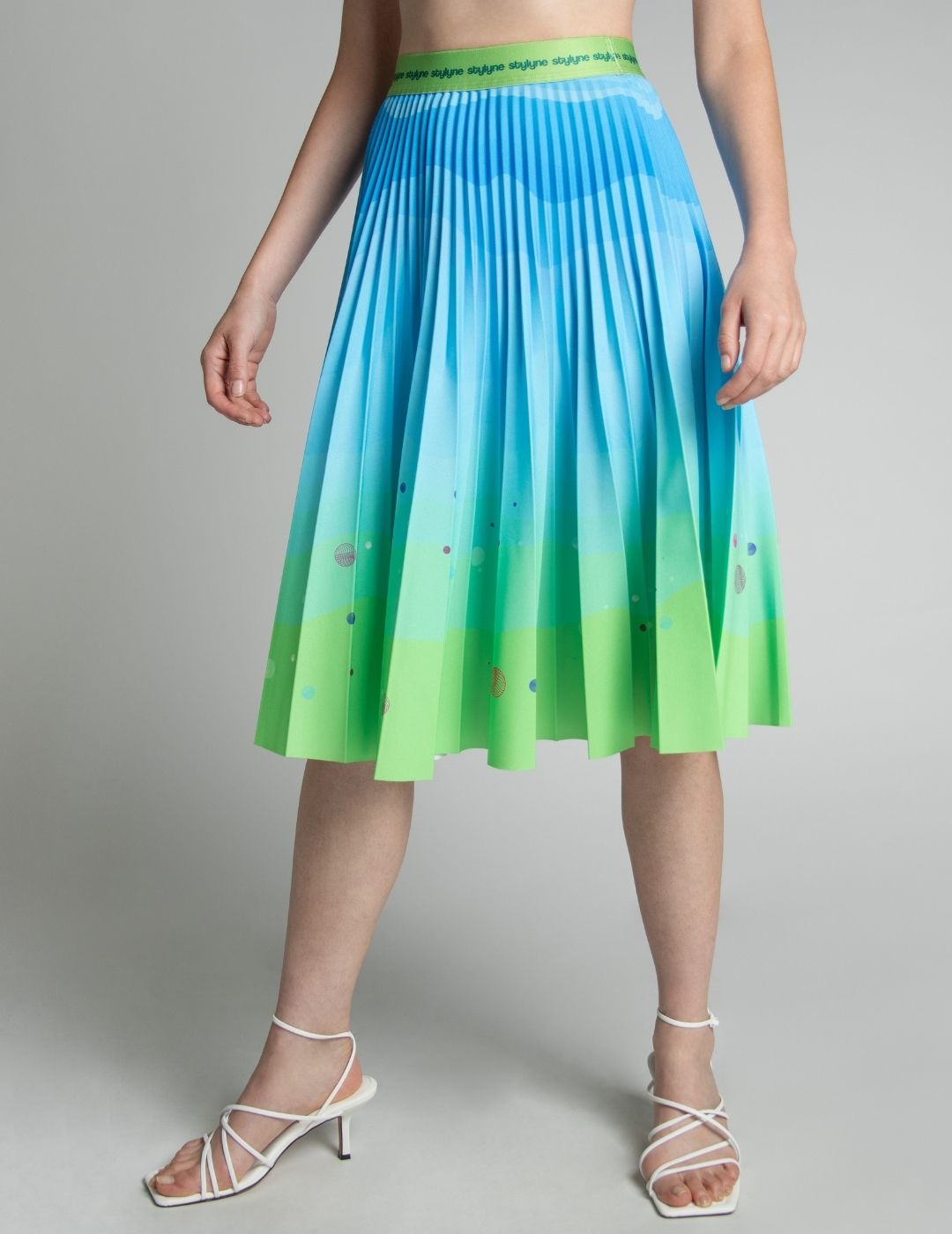 Maya Bay Medium Pleated Skirt
