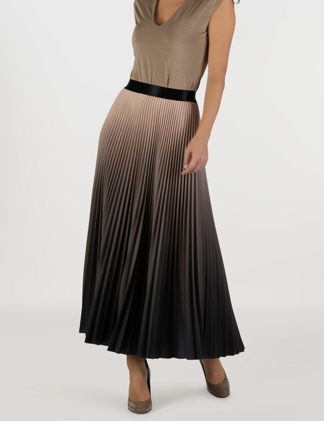 Rosewood Ombre Long Pleated Skirt