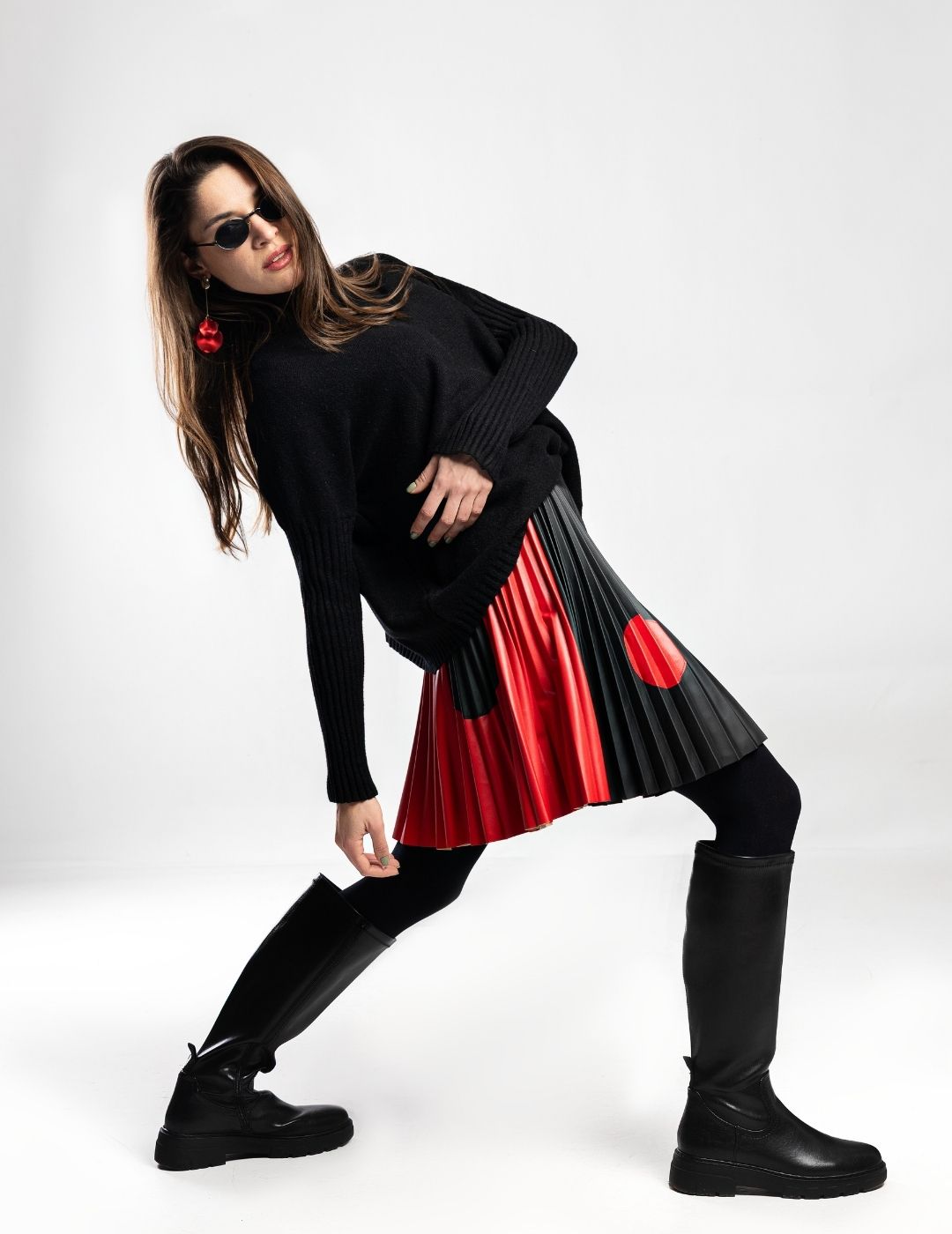 Къса плисирана пола от еко кожа "Калинка"