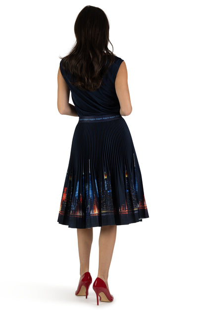 NY Skyline Medium Pleated Skirt