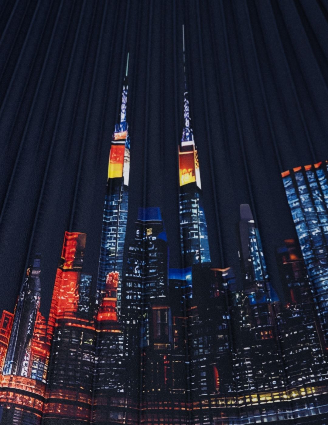 NY Skyline Medium Pleated Skirt