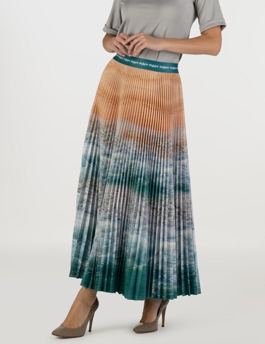 Madeira Long Pleated Skirt