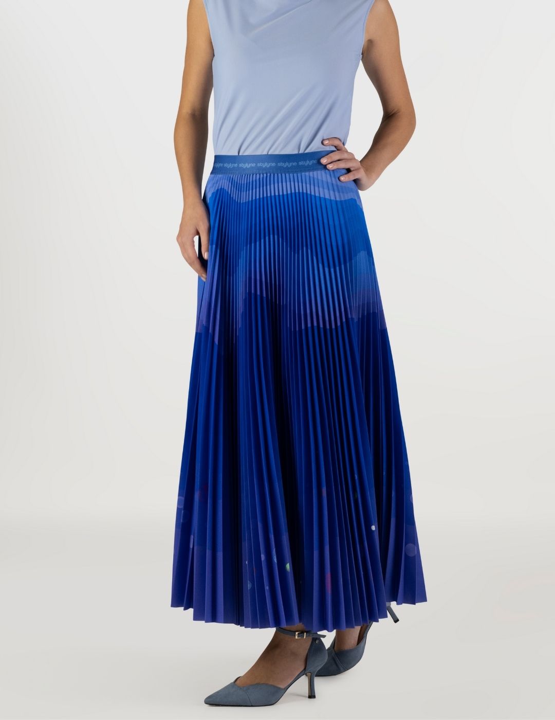 Ocean Deep Long Pleated Skirt